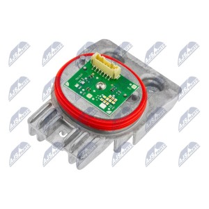 FEUX DIURNES MODULE PHARES DISPOSITIF DE COMMANDE  MERCEDES KLASA C (W205) 2018-/DROITE (7PIN)