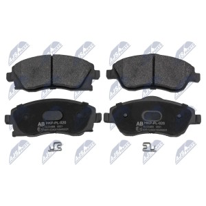 PLAQUETTES DE FREIN AVANT OPEL CORSA C 00-