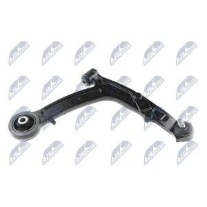 BRAS DE SUSPENSION AVANT FIAT PANDA 03- / INFERIEUR DROITE/