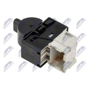 BOUTON DE COMMANDE DE FENETRE NISSAN PICK UP D22 -2005/5 PINÓW/
