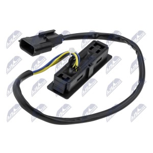POIGNEE DE COFFRE NISSAN QASHQAI J11 2013-/DLA WERSJI Z JEDNYM PRZYCISKIEM/