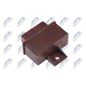 RELAIS, POMPE A CARBURANT CITROEN C5